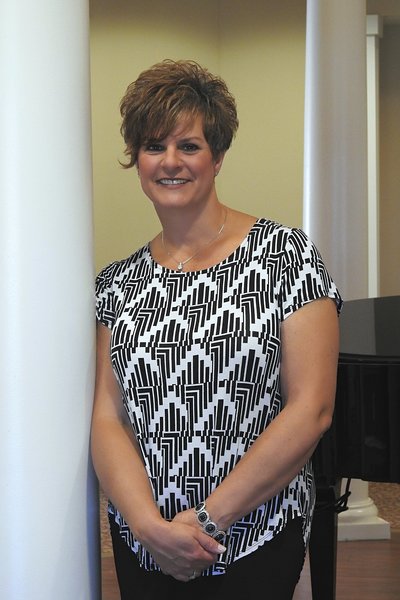 Lisa Stewart, Admissions Coordinator  